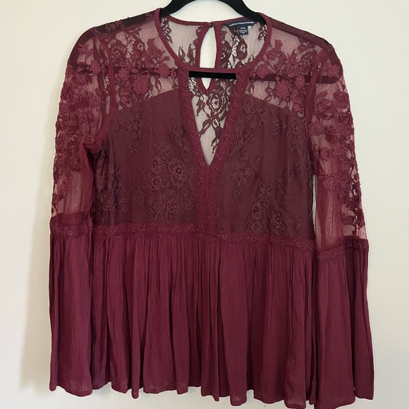 American Eagle - Maroon Lace Dress Shirt - Small - Picture 1 of 3